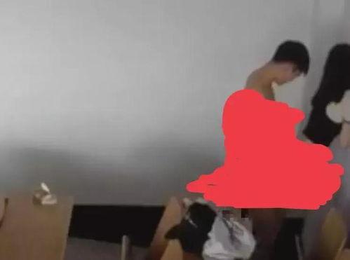 山东教室吃瓜事件视频播放,一场校园内的意外风波