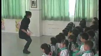 新里镇中心小学吃瓜视频,校园欢乐瞬间