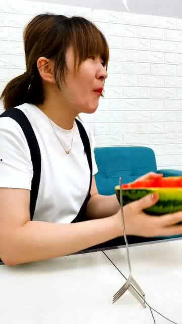 夏天在家吃瓜视频,在家吃瓜视频大赏