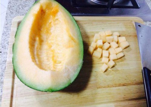 牛吃哈密瓜的视频大全,哈密瓜视频大全趣味盘点