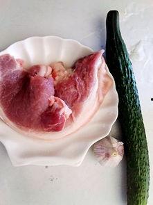 吃瓜猪肉搞笑视频,带你领略欢乐时光